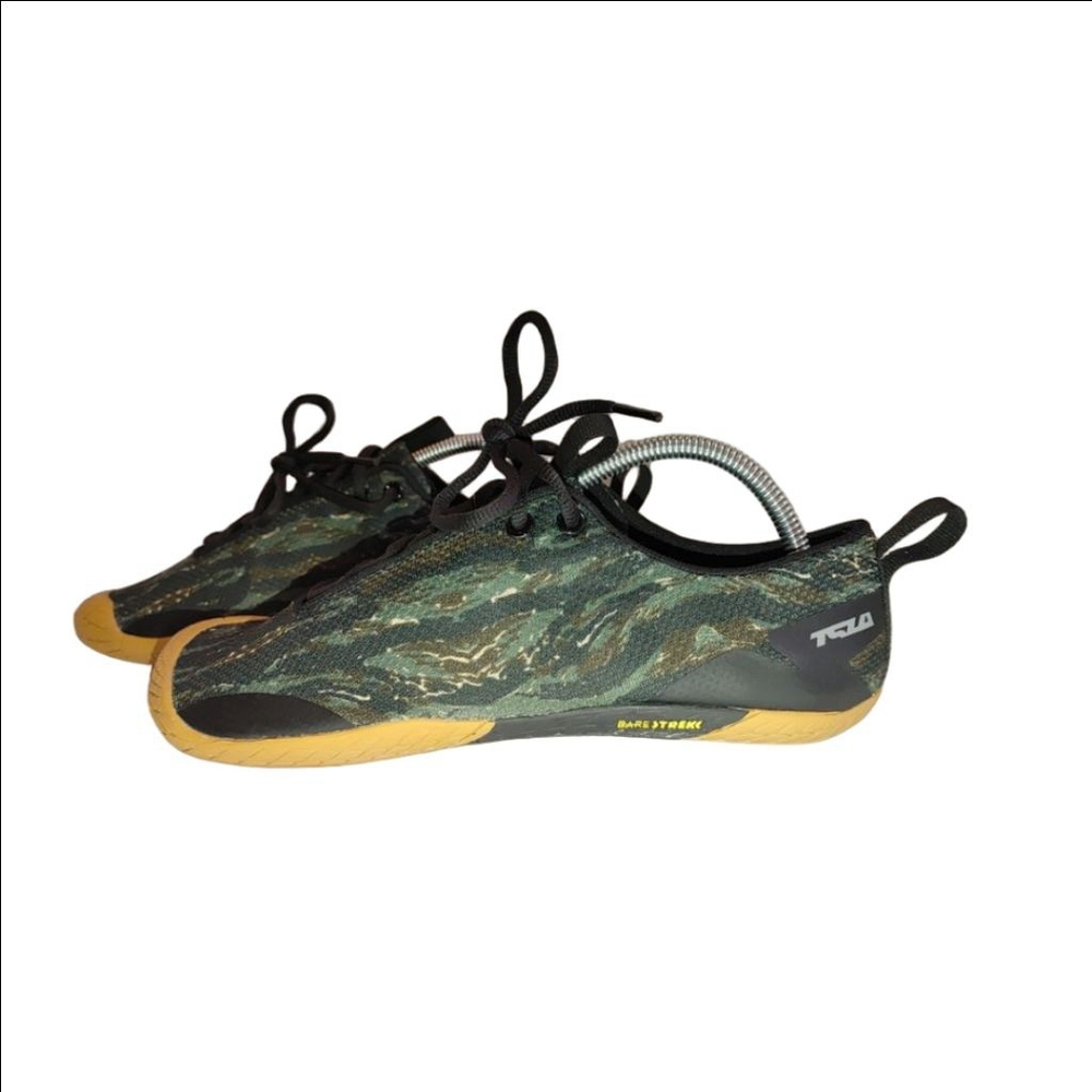 Teva Waterproof Sneakers Size 8.5